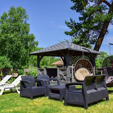 Summer House Ventspils Exterior photo